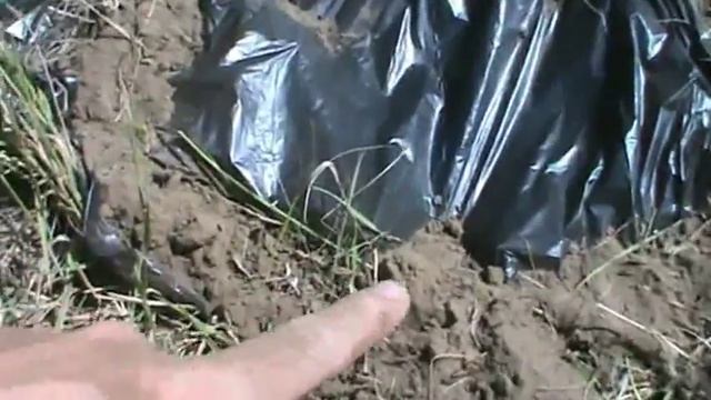 Добыча воды при помощи земли и пакета. смотреть онлайн