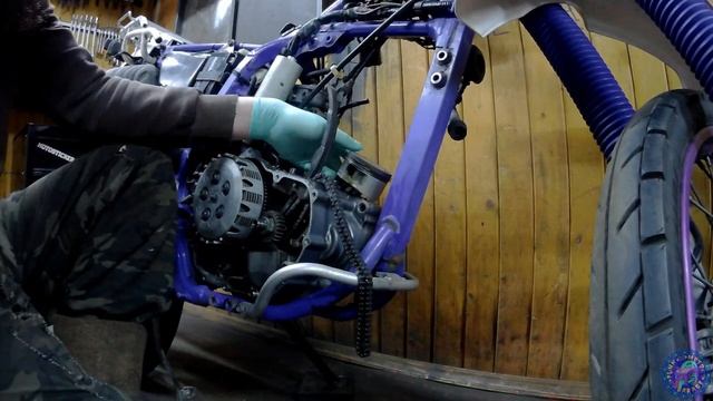 YAMAHA TTR 250 ПОДРОБНО О ПЕРЕБОРКЕ ГОЛОВКИ И ПОРШНЕВОЙ смотреть онлайн