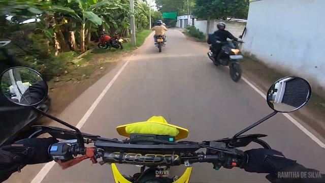 Suzuki 250 SB - Walkthrough and POV Drive смотреть онлайн