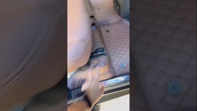 Коврики для BMW X7 G07. Рекомендации по установкe #коврикивавтомобиль #коврики #коврикивавто смотреть онлайн