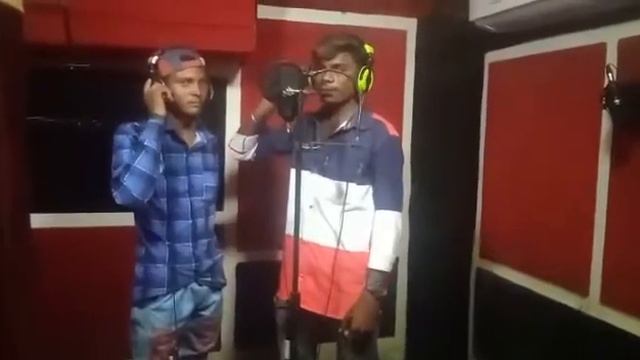 para me das galiyo phire vo mar juvanai tane VA dekhin Maro Dil dhak dhak kare vo смотреть онлайн