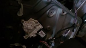 Не открывается задняя дверь на skoda Octavia 2 часть 2