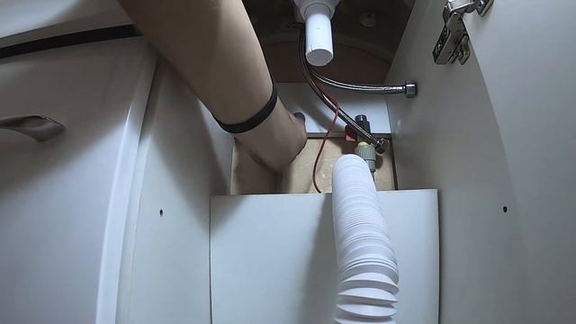 Как установить сенсорный бесконтактный смеситель Swedbe смотреть онлайн