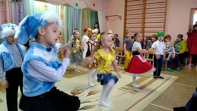 Праздник"Осень"2018г?️????(3) смотреть онлайн