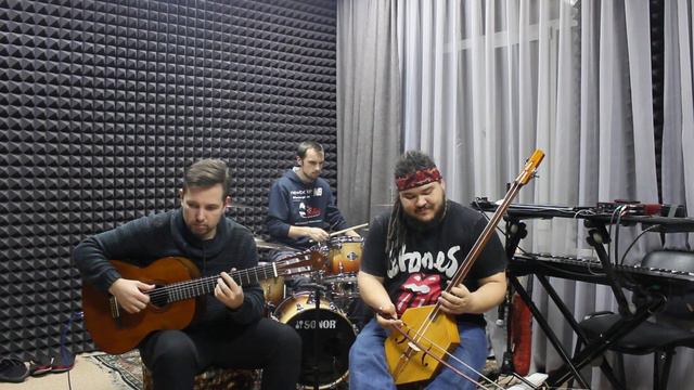 Джем с друзьями смотреть онлайн