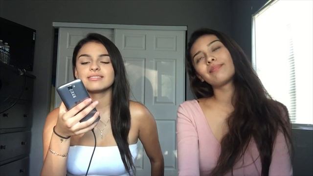WHO KNOWS EACH OTHER BEST?? SISTER CHALLENGE!!! смотреть онлайн