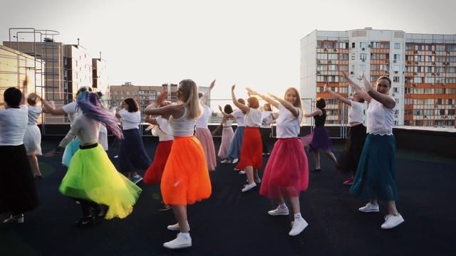 Zumba флешмоб в РЦ «Карибия» смотреть онлайн