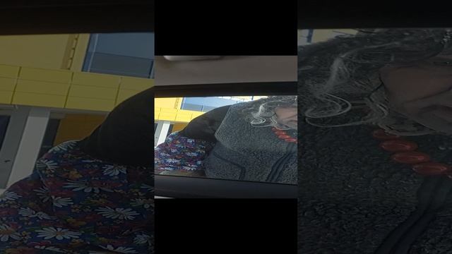Бабуся Ягуся (прикол)
