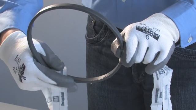 Монтаж уплотнений с помощью монтажного ремня Freudenberg смотреть онлайн