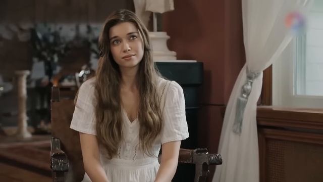 Как живёт Афра Сарачоглу и Сколько Она Зарабатывает смотреть онлайн