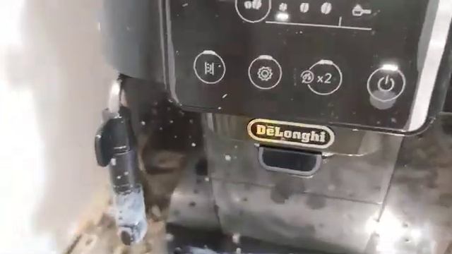 Funcionamiento de cafetera. /Magnifica start, Delonghi/. смотреть онлайн