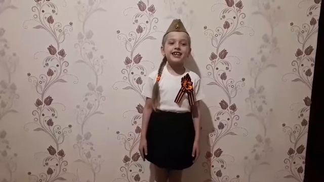 Литвинова Ксюша, 6 лет смотреть онлайн