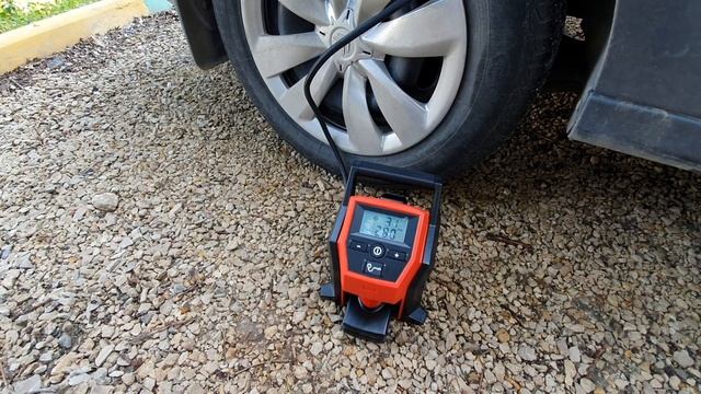 Компактный насос-компрессор Milwaukee 2475-20 M12 смотреть онлайн