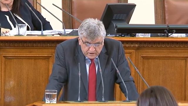 ИЗКАЗВАНЕ НА МАНОЛ ГЕНОВ В НС НА 13 . 09 . 2017 смотреть онлайн