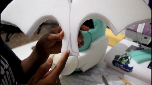 Fursuit Building || How to Make a Fursuit Headbase смотреть онлайн