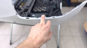 Hyundai Statia снять передний бампер