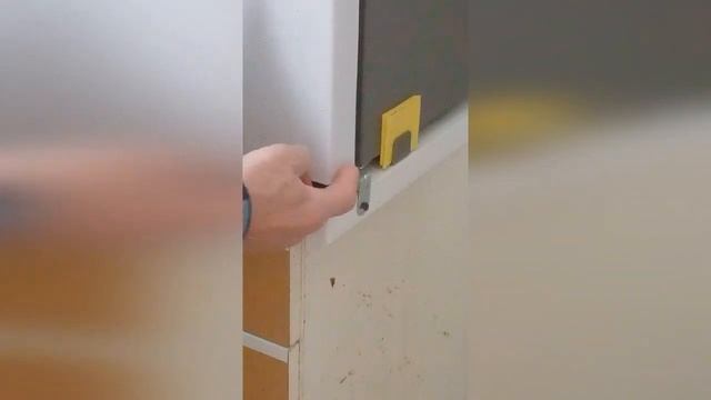 Плёнка-самоклейка для морозильного шкафа. смотреть онлайн