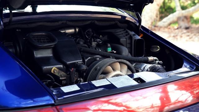 1995 Porsche Carrera 2 (993) смотреть онлайн