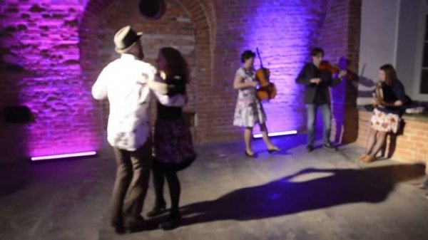 Polish Polka Traditional Dance  (Polish Traditional Music)