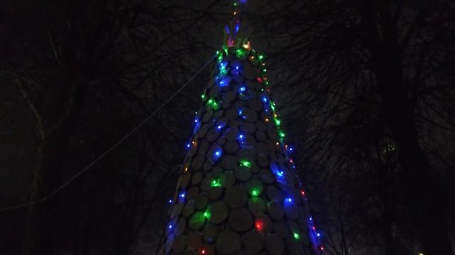 Солигорск новогодний / С новым 2022 годом! / Новогоднее оформление Солигорска, новогодние елки смотреть онлайн