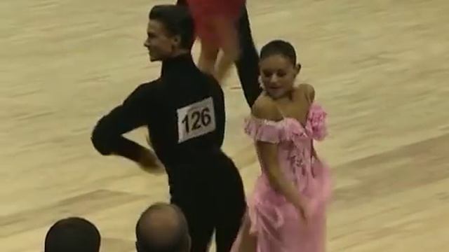 Танцевальный юмор в "Ча-ча-ча" смотреть онлайн