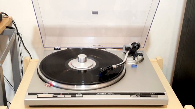 Diane Schuur - Deed I Do - Technics SL-Q303 + Ortofon 2M Blue смотреть онлайн