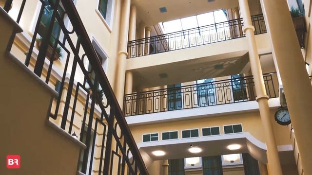 Бизнес-центр «Английская набережная 70» смотреть онлайн