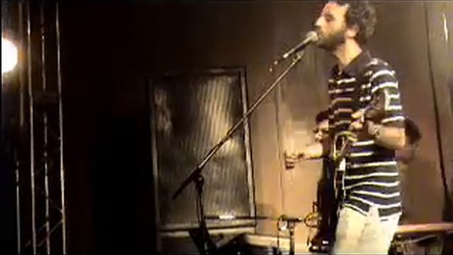 Los Hermanos - Dois Barcos (ao vivo em Maceió 29/01/2006) смотреть онлайн