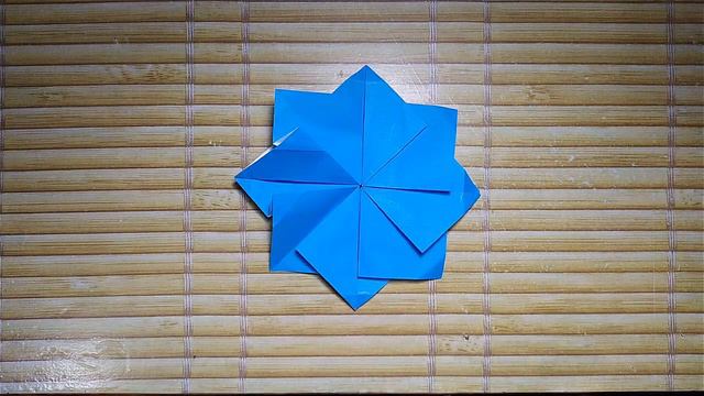 Gardenia De Origami 🏵 - Stop Motion #1