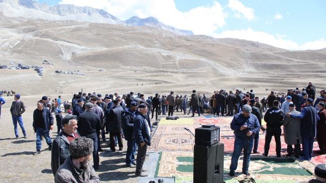 Фото СШ с праздника в селе Риквани.13.04.2019