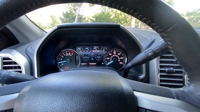 2015 Ford F-150 Start-Up смотреть онлайн