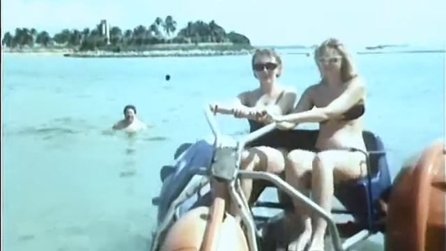 Третий не лишний-3 смотреть онлайн