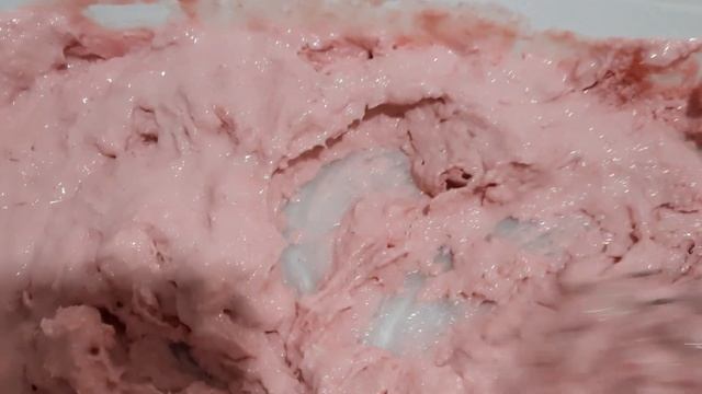 ШОК/ТАКОЙ ВКУСНЯТИНЫ ИЗ КЛУБНИКИ Я ЕЩЁ НЕ ЕЛА/ смотреть онлайн