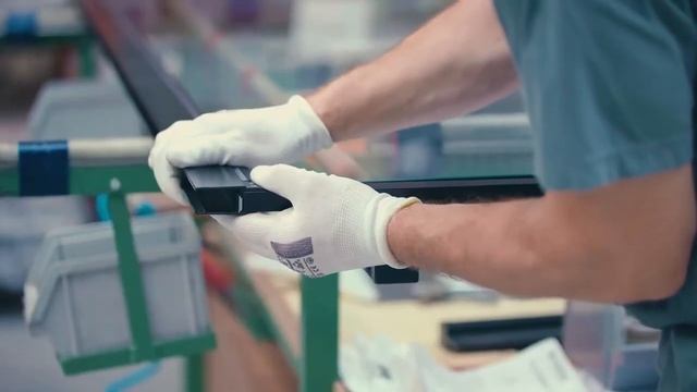 Душевые кабины и поддоны SanSwiss смотреть онлайн