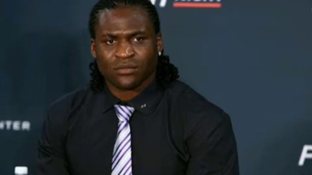 Фрэнсис Нганну ответил Джону Джонсу: «Миочич больше не может меня избегать» смотреть онлайн