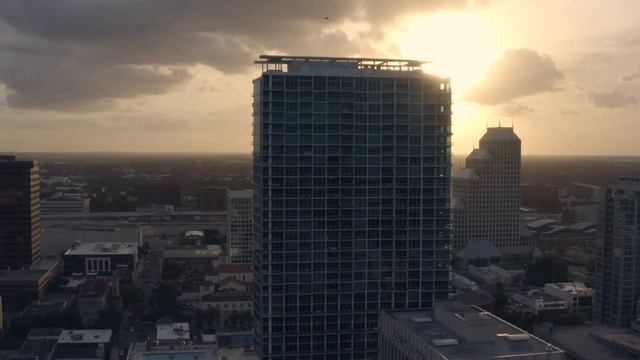 The Vue at Lake Eola, 150 E Robinson St, Orlando, FL 32801 смотреть онлайн