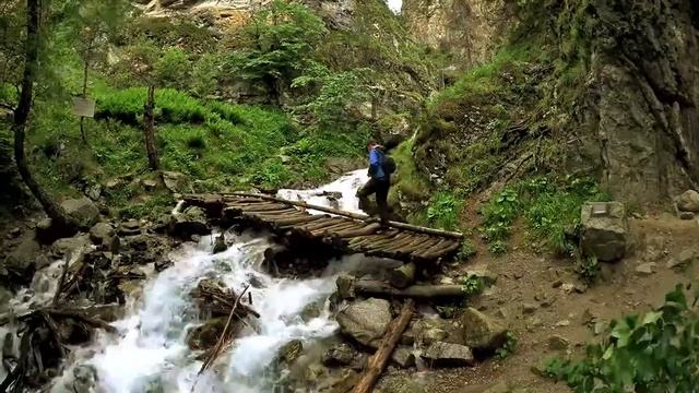 Водопад Шумка | Домбай, Карачаево-Черкесия смотреть онлайн