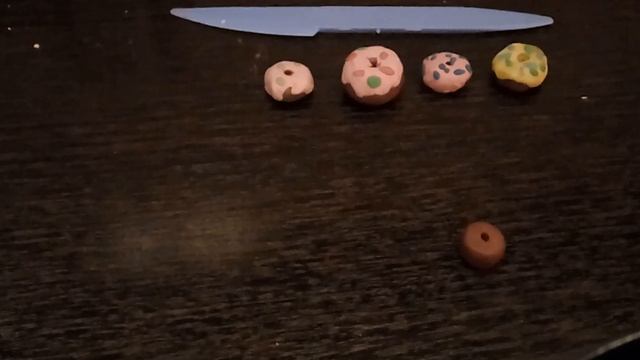 Как сделать пончик из пластилина смотреть онлайн