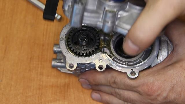 Мощный Перфоратор Под Патрон SDS Plus Фиолент П6-1200Э смотреть онлайн