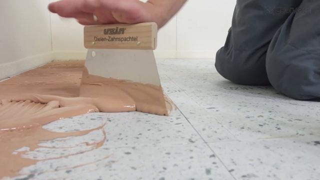 Uzin 250 - силановый клей модифицированный полиуретаном. Как укладывать паркетную доску на клей. смотреть онлайн