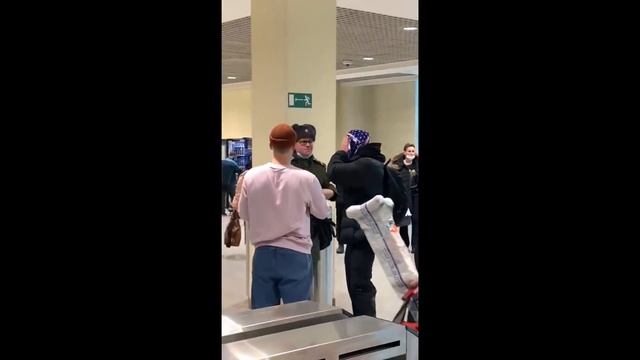 ВЕРНУЛСЯ ИЗ АРМИИ?? смотреть онлайн