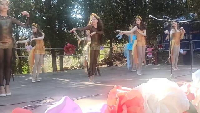 Золотые Рыбки смотреть онлайн