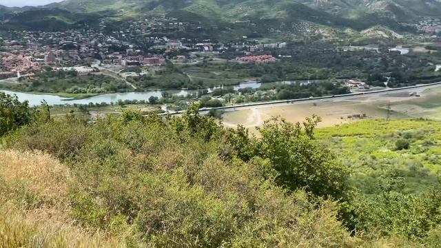 Военные в центре Тбилиси! Что происходит? Сдаём ПЦР повторно. Выезжаем в Мцхету. #грузия2021 смотреть онлайн