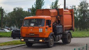 Мусоровоз МКМ-44108 (МК-4454-04) на шасси КамАЗ-43255-A3 (Н 310 УА 22). / KAMAZ garbage truck.