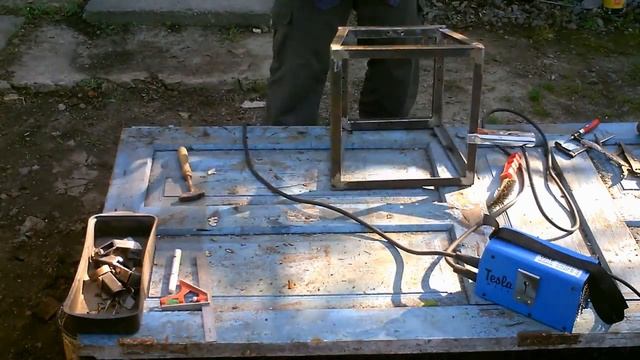 Кашпо из уголка и поддона (палета) или подарок школе смотреть онлайн