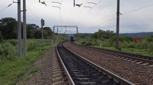 Тепловоз ТЭП70-0537 с пригородным поездом Уссурийск – Хасан.