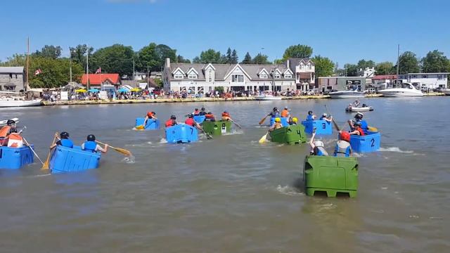 Port Dover Fish Tug Pull/Fish Tote Race смотреть онлайн