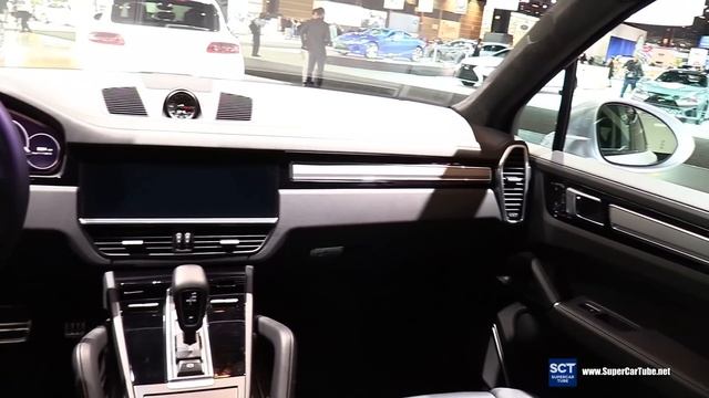 2019 Porsche Cayenne Turbo - Exterior and Interior Walkaround - 2018 Chicago Auto Show смотреть онлайн