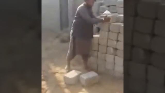 Использование левитации при строительстве и на отдыхе )) смотреть онлайн