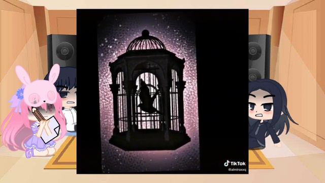 Реакция на мангу "Злодей и я стали семьей по контракту " 2часть смотреть онлайн